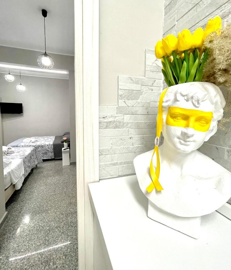 Charm Airport Bed & Breakfast เรจโจ ดี คาลาเบีย ภายนอก รูปภาพ