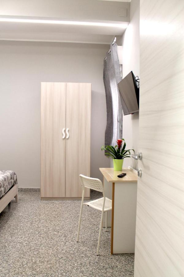 Charm Airport Bed & Breakfast เรจโจ ดี คาลาเบีย ภายนอก รูปภาพ