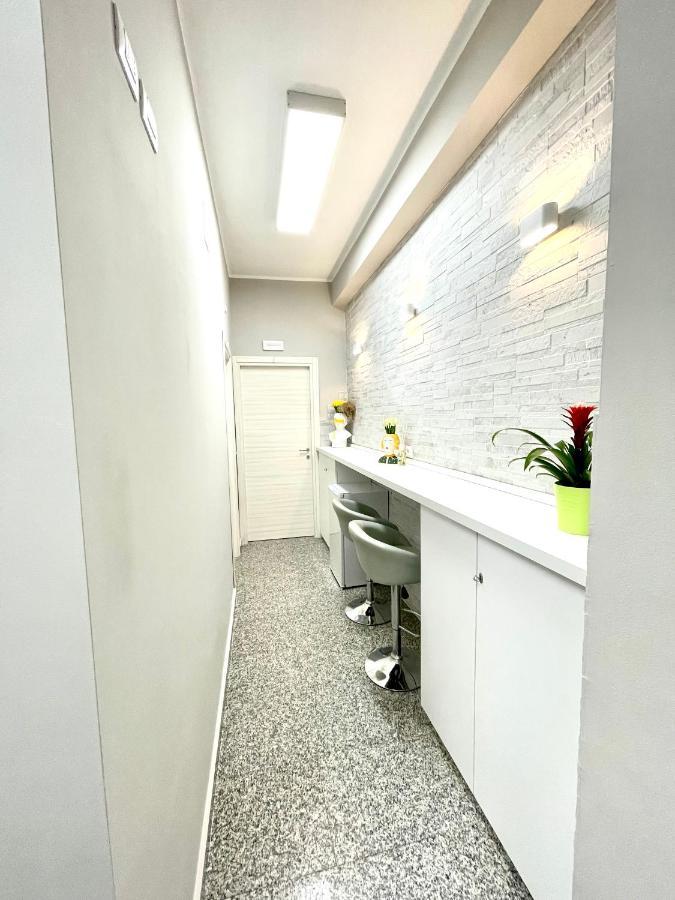 Charm Airport Bed & Breakfast เรจโจ ดี คาลาเบีย ภายนอก รูปภาพ