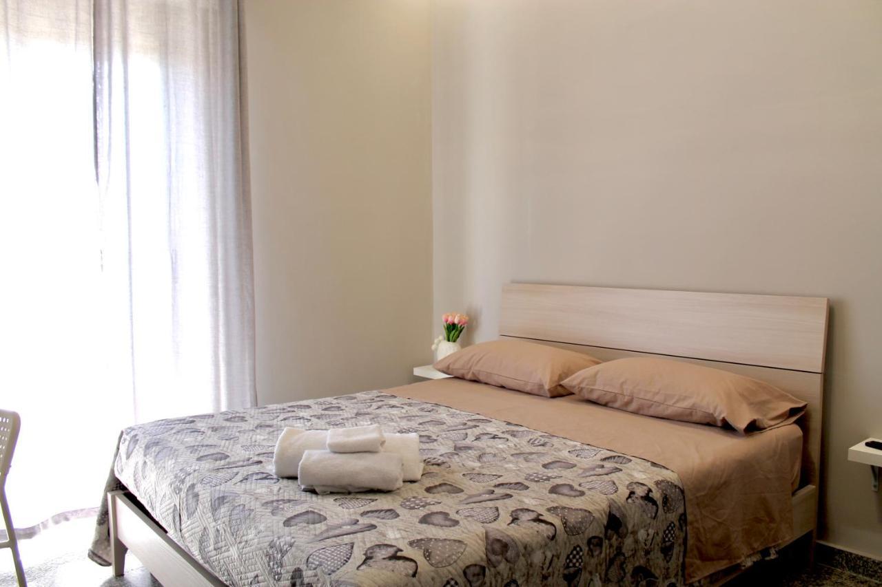 Charm Airport Bed & Breakfast เรจโจ ดี คาลาเบีย ภายนอก รูปภาพ