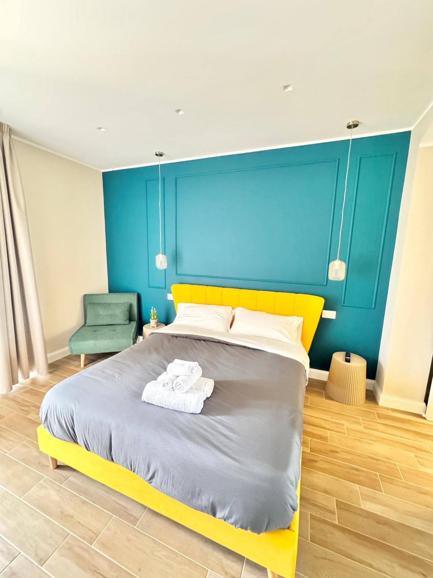 Charm Airport Bed & Breakfast เรจโจ ดี คาลาเบีย ภายนอก รูปภาพ